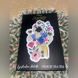 Disney Snow White Makeup Palette